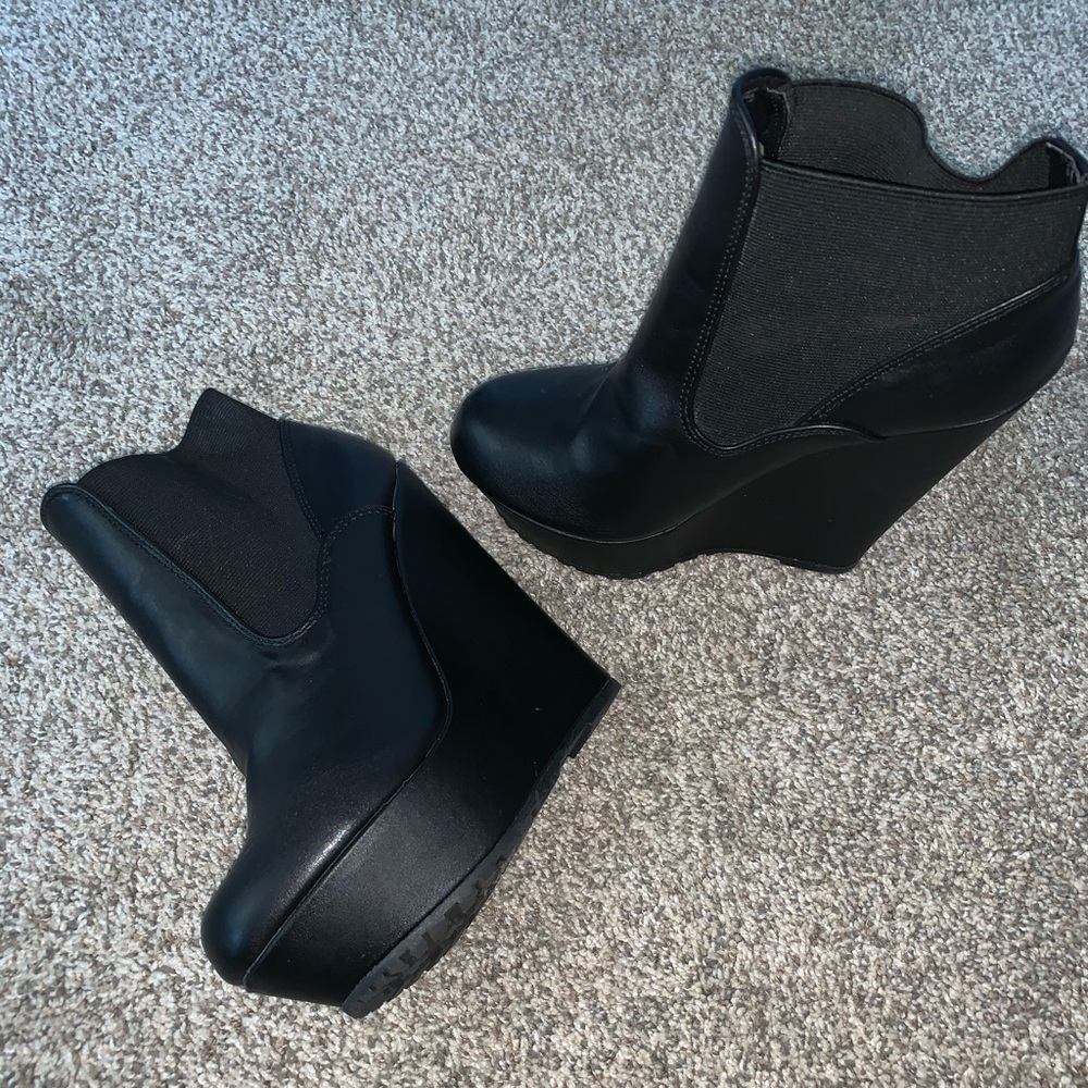 Platform booties